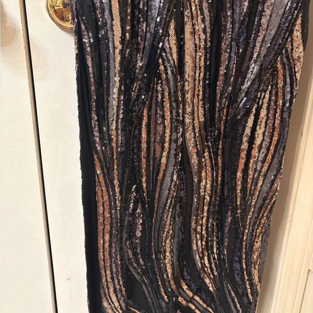 Adrianna Papell Black and Gold Sequin Maxi Dress - Picture 4 of 5